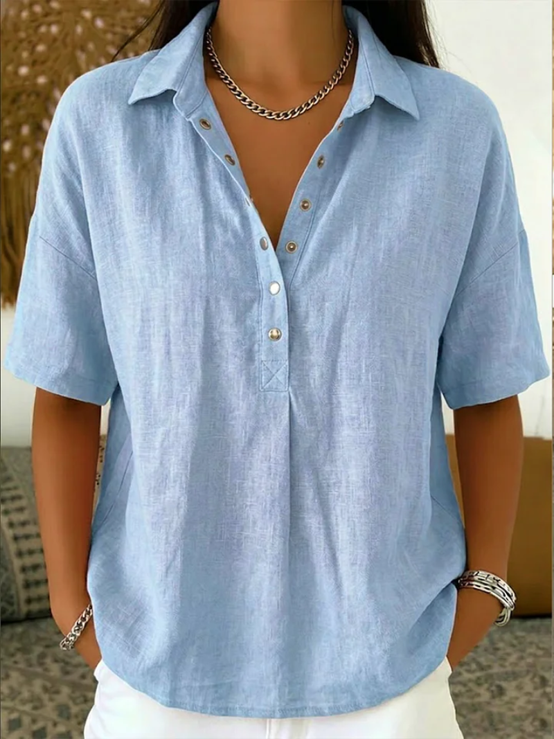 Women's Blouse | Casual Chic with Collar & Button Detail