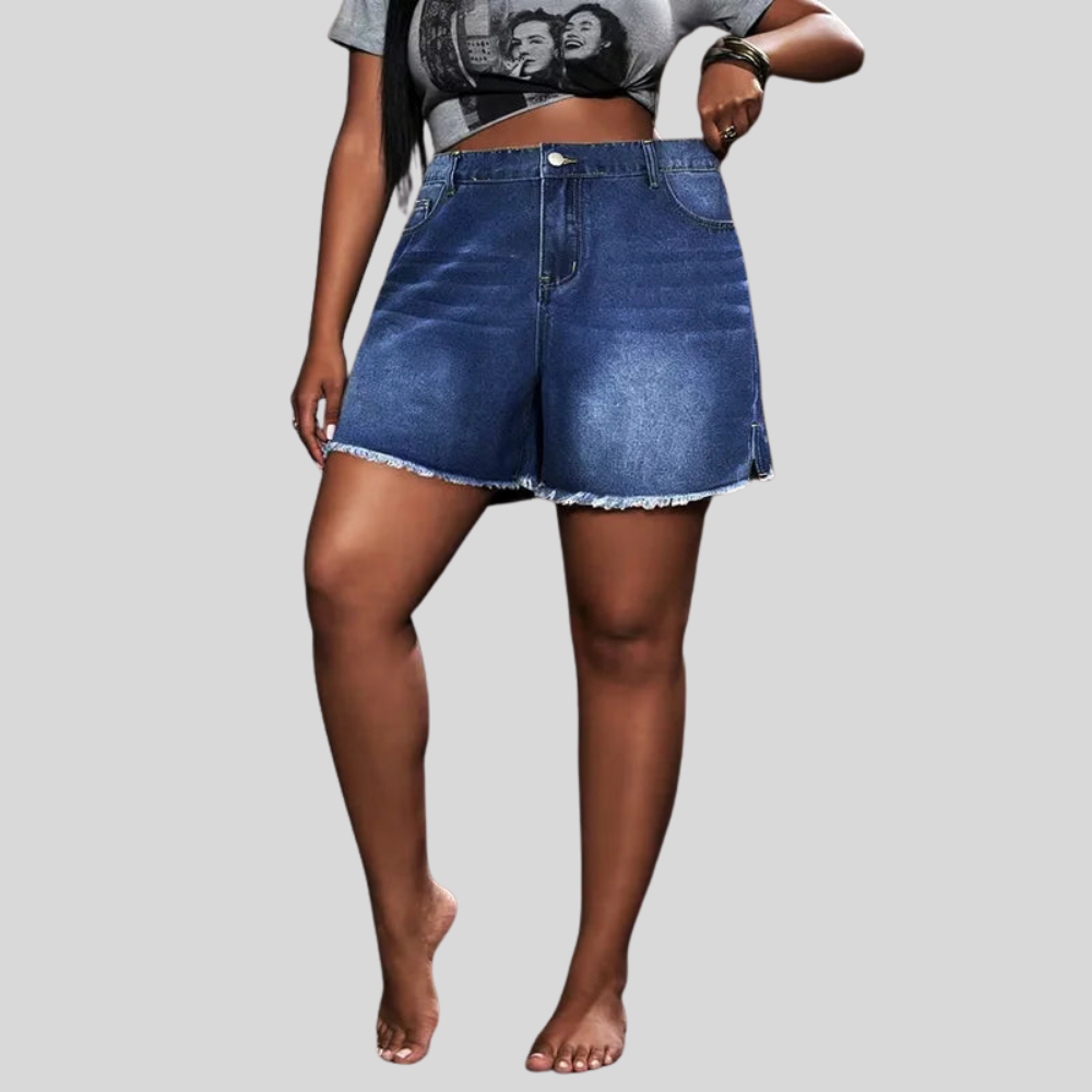 Frayed Hem Plus Size Shorts