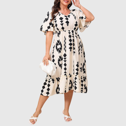 Relaxed Plus Size Summer Dress