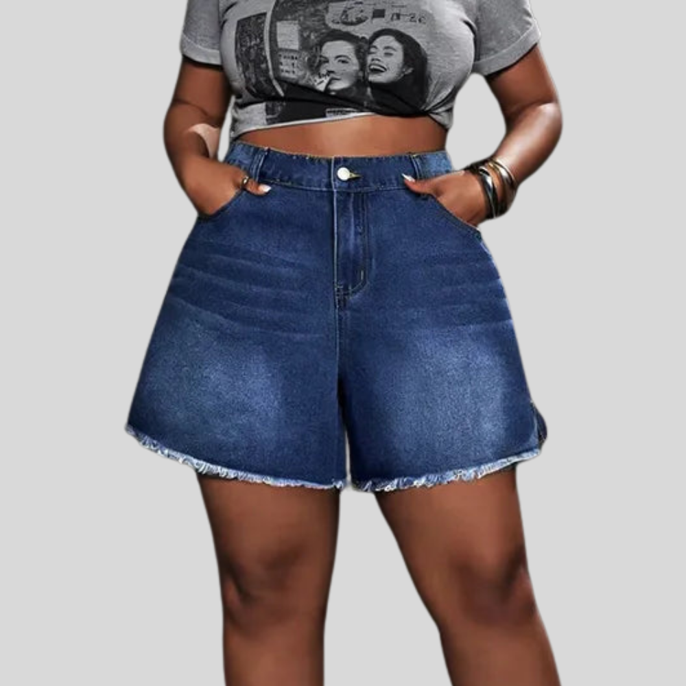 Frayed Hem Plus Size Shorts