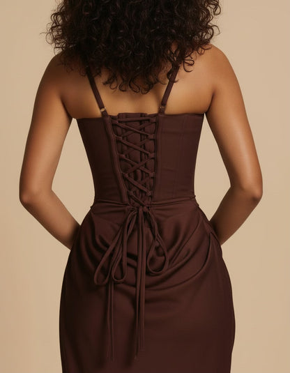 Amara | Sculpted Elegant Midi Dress