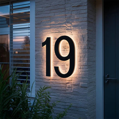 LICHTZEICHEN – Individually Customizable LED House Numbers for Modern Homes