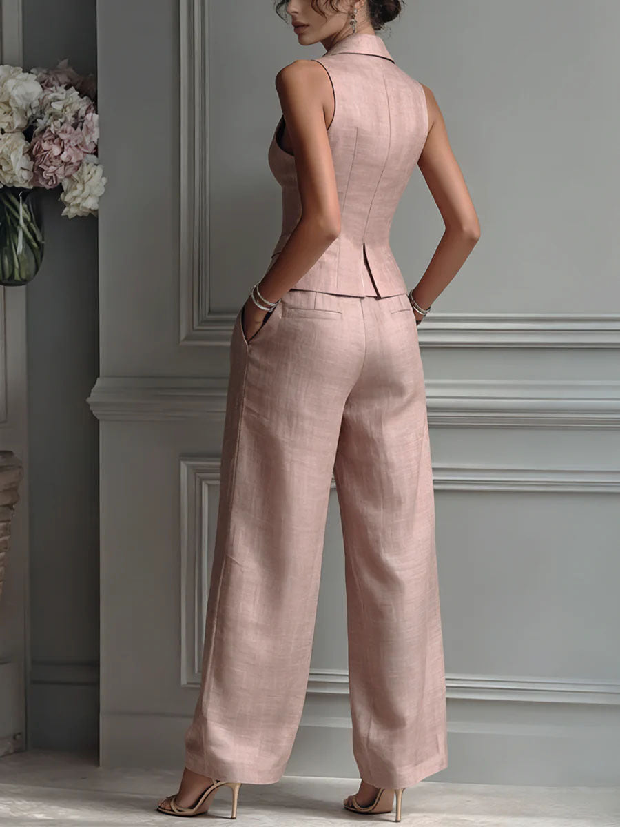 Lorie - Two-piece women's set with V-neck and buttons.