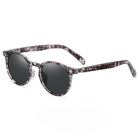 Oliver | Timeless Polarized Sunglasses for Modern Style and Eye Protection 4