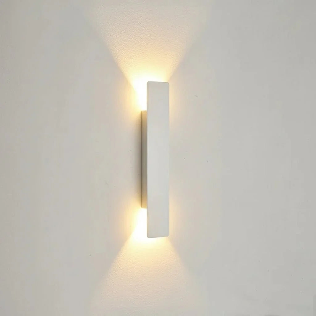 OUTGLOW – Waterproof LED Aluminum Wall Light for Indoor & Outdoor