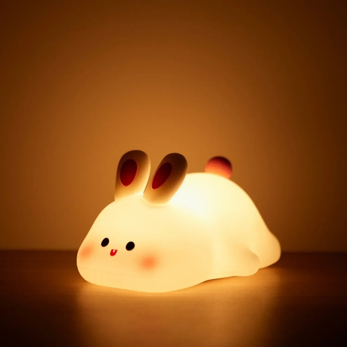 HAPPYTOT – A cheerful, soothing companion for safe and relaxed falling asleep.