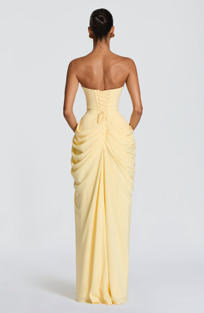 SKY - Sculptural elegance that defines your figure for women.