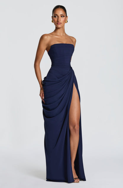 SKY - Sculptural elegance that defines your figure for women.