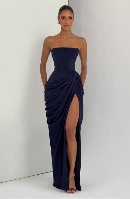 SKY - Sculptural elegance that defines your figure for women.