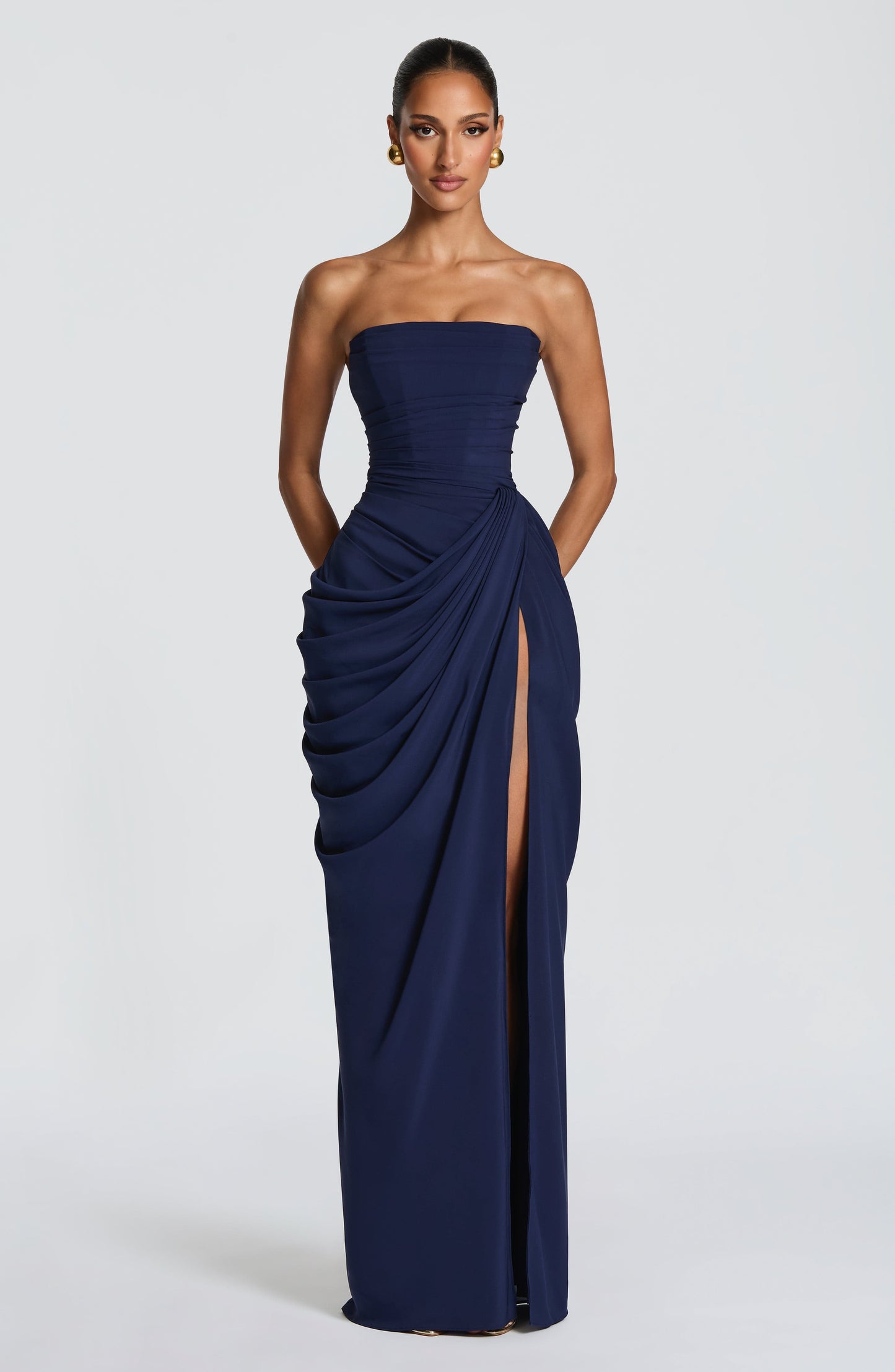 SKY - Sculptural elegance that defines your figure for women.