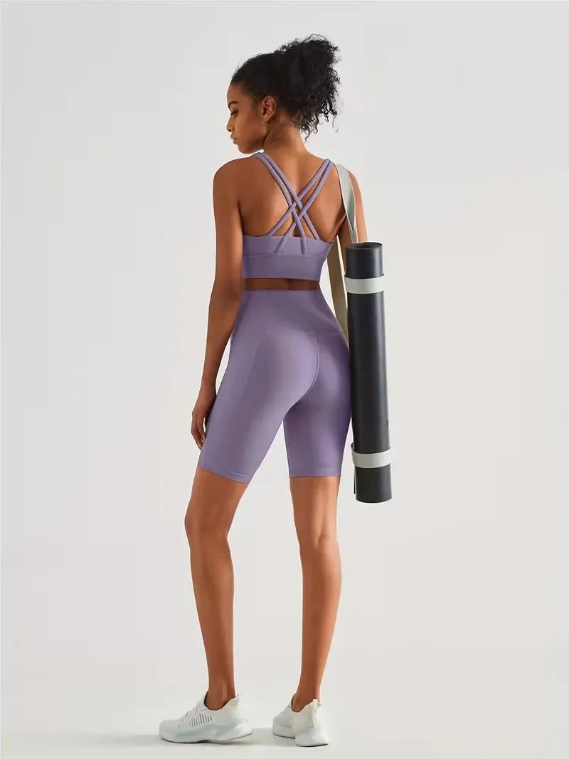 Women's sports leggings shorts with pocket